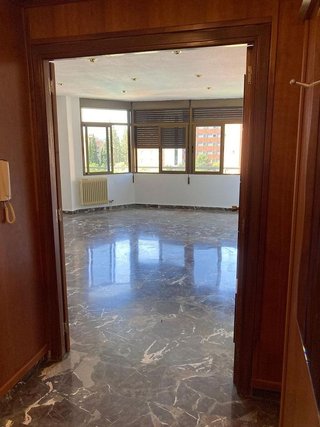 Piso en alquiler en Pajaritos - Plaza de Toros en Granada