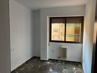 Piso en alquiler en Pajaritos - Plaza de Toros en Granada