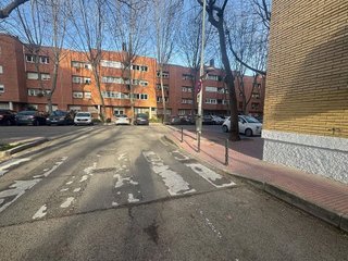 Garaje en alquiler en Val en Alcalá de Henares