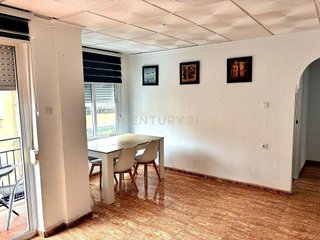 Piso en alquiler en Plaza Castelar - Mercado Central en Elda