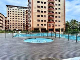 Garaje en venta en El Cano - Los Bermejales en Sevilla