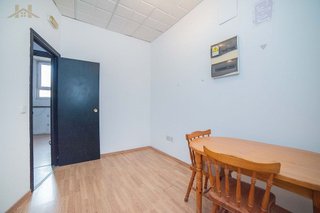 Local comercial en venta en Guardia Civil - Zona industrial en Valdemoro