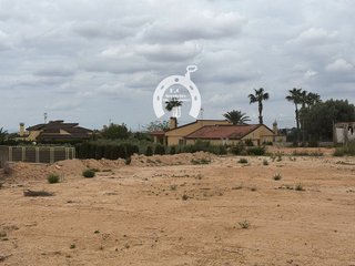Terreno en venta en Ciutat Universitària en Elche