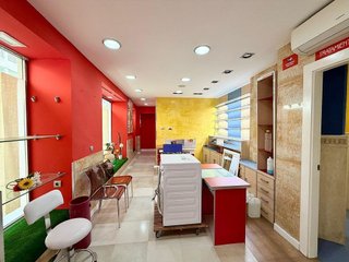 Local comercial en venta en Plaza de Toros - Santa Rita en Almería