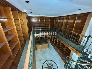 Local comercial en venta en Centro Histórico - Plaza España en Cádiz