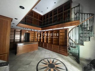 Local comercial en venta en Centro Histórico - Plaza España en Cádiz