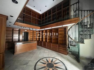 Local comercial en venta en Centro Histórico - Plaza España en Cádiz
