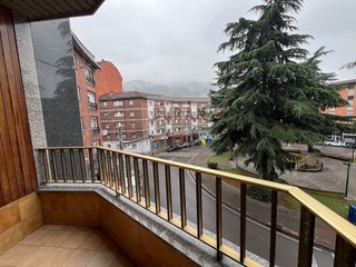 Piso en alquiler en San Pedro - Siana en Mieres