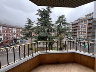 Piso en alquiler en San Pedro - Siana en Mieres