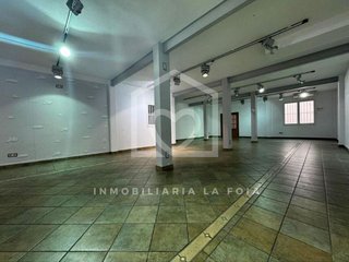 Local comercial en venta en Ibi