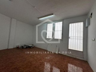 Local comercial en venta en Ibi