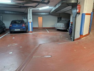 Garaje en venta en Cuatro Caminos - Plaza de la Cubela en Coruña (A)