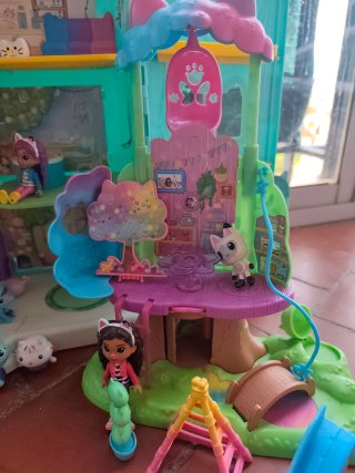 Casa de Muñecas Gabby y Casa Árbol