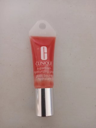 Neceser Clinique con productos de maquillaje NUEVO