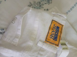 Pantalón vaquero Moschino blanco