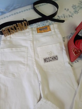 Pantalón vaquero Moschino blanco