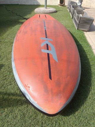 Tabla Wingfoil KT 80L, leash y staps