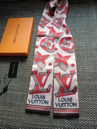 Pañuelo Seda Louis Vuitton Multicolor