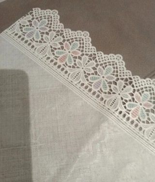 Camino de mesa 150cm hule