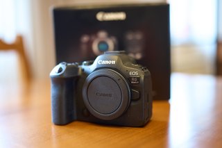 Canon EOS R6 Mark II. (Garantía española)