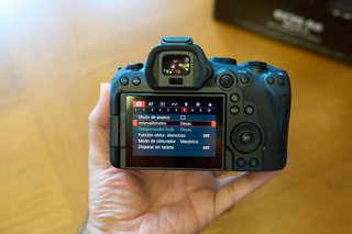 Canon EOS R6 Mark II. (Garantía española)