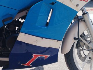 Suzuki RG 125 Sportbike Azul/Blanco