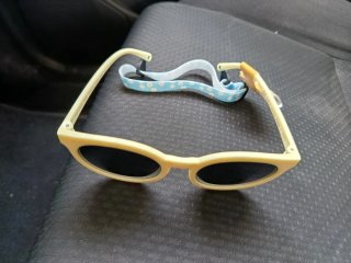 Gafas de sol infantiles amarillas
