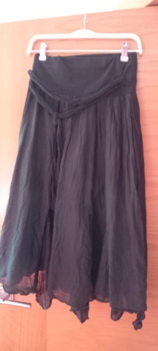 Falda larga negra talla S-XS