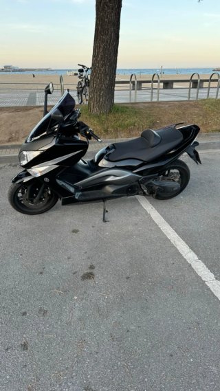 Yamaha T-Max 500