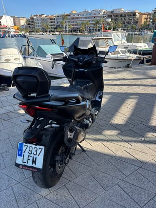 Yamaha TMAX560 TechMax 2020 - 10.500km
