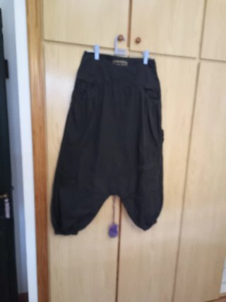 Pantalón Desigual Talla M verde caqui