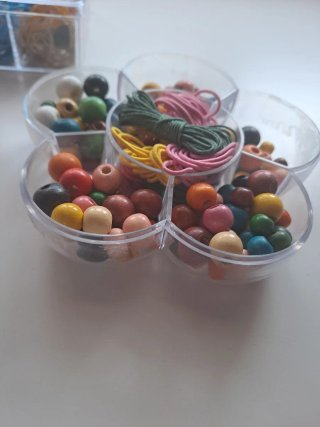 Kit para hacer pulseras y bisutería