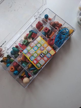 Kit para hacer pulseras y bisutería
