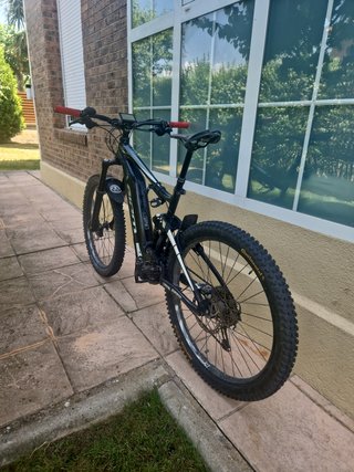 Bicicleta Eléctrica ebike Giant