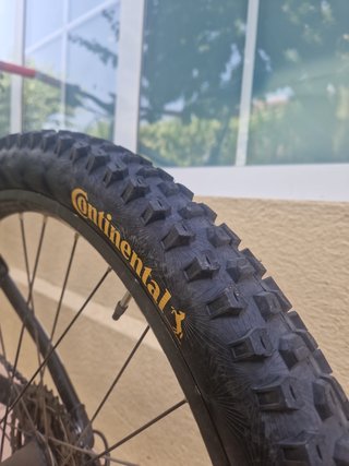 Bicicleta Eléctrica ebike Giant