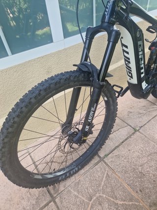 Bicicleta Eléctrica ebike Giant