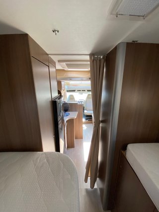 AUTOCARAVANA PERFILADA FORD CHALLENGER GENESIS 397