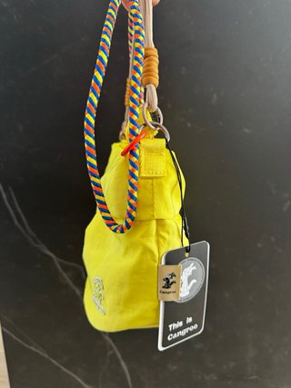 Bolso Cangroo Amarillo Multicolor