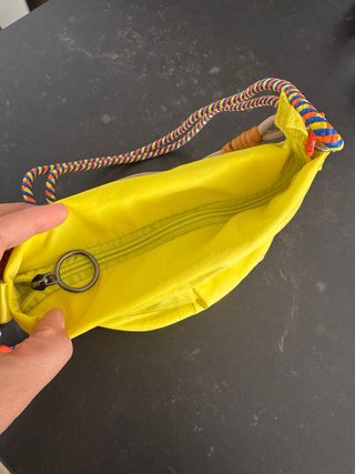Bolso Cangroo Amarillo Multicolor