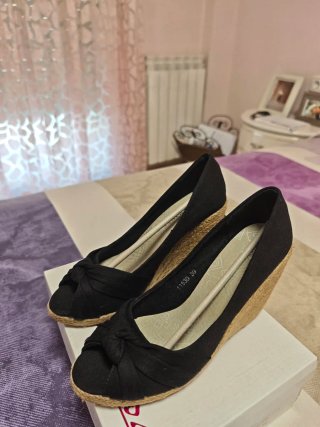 Sandalias cuña Gianni Chiarini Talla 39