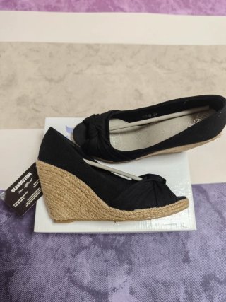 Sandalias cuña Gianni Chiarini Talla 39