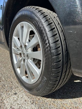 Toyota Auris 144.000km 2008