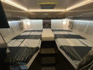 AUTOCARAVA PIRFILADA HOBBY OPTIMA T65 SILVERLINE.