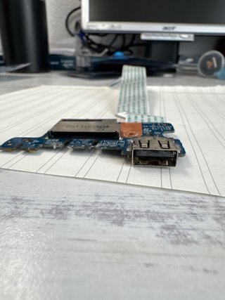 Scheda SD + USB LS-C705P per HP Pavilion 15