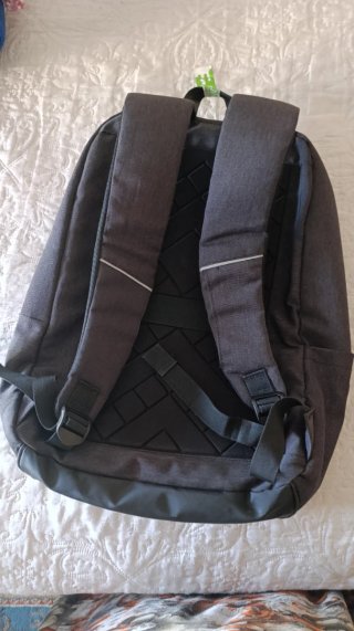 Mochila Xnuoyo Negra y Gris