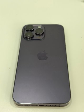 iPhone 14 Pro Max Morado