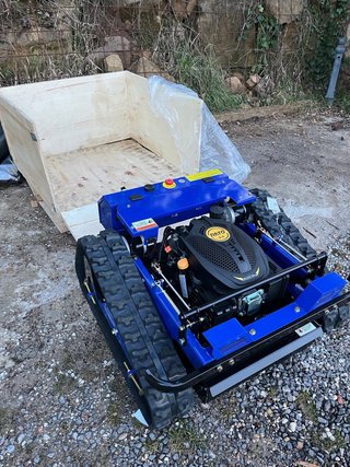 Robot Desbrozador y Cortacésped RATO