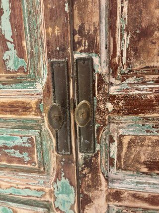 Puertas antiguas decapadas