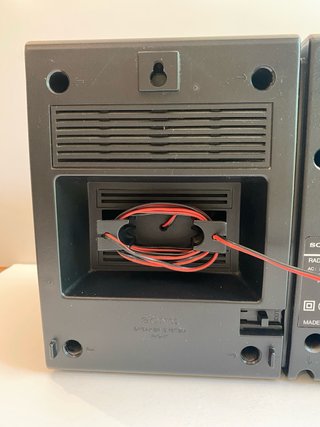 Radio Cassette-Corder. Sony. CFS-W370L