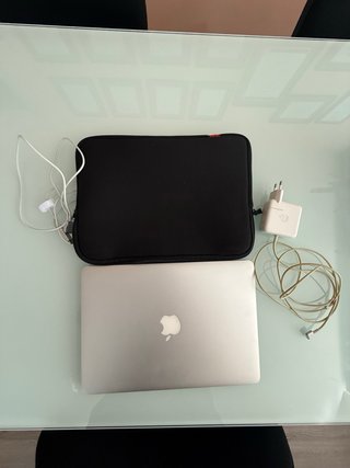 MacBook Air 13” (2015)
